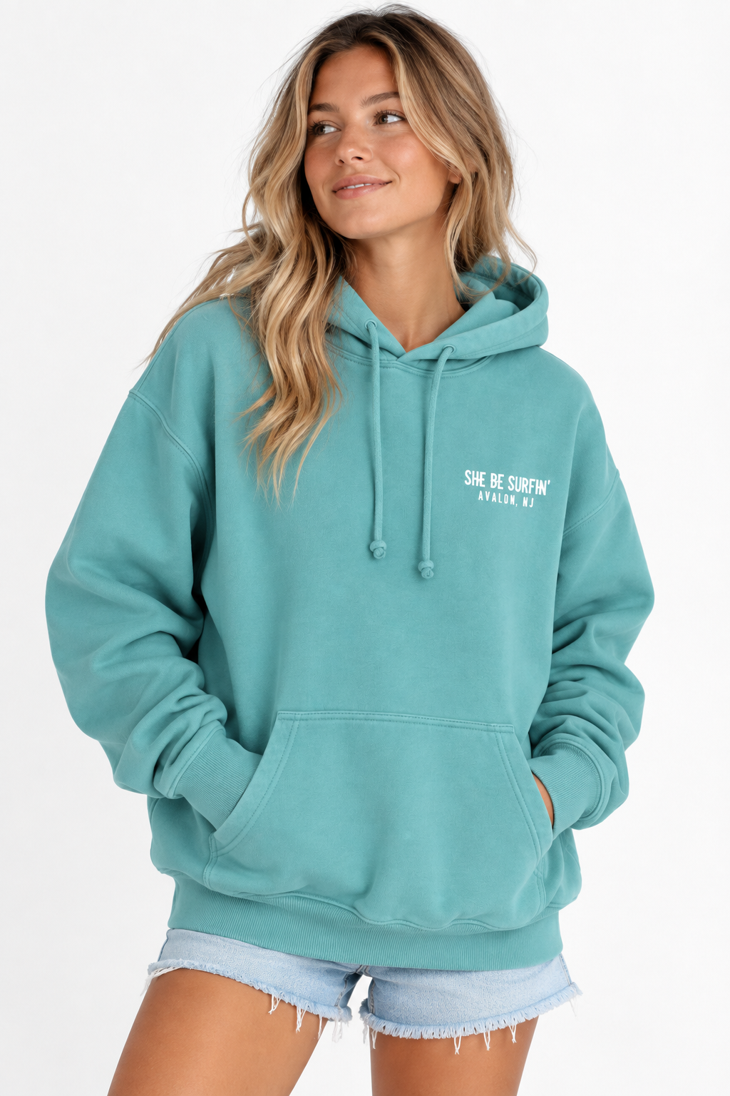 SHE BE SURFIN' HEAVYWEIGHT HOODIE