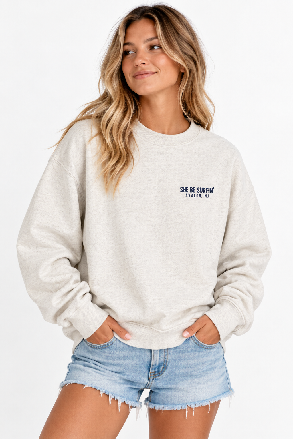 SHE BE SURFIN' HEAVYWEIGHT CREW