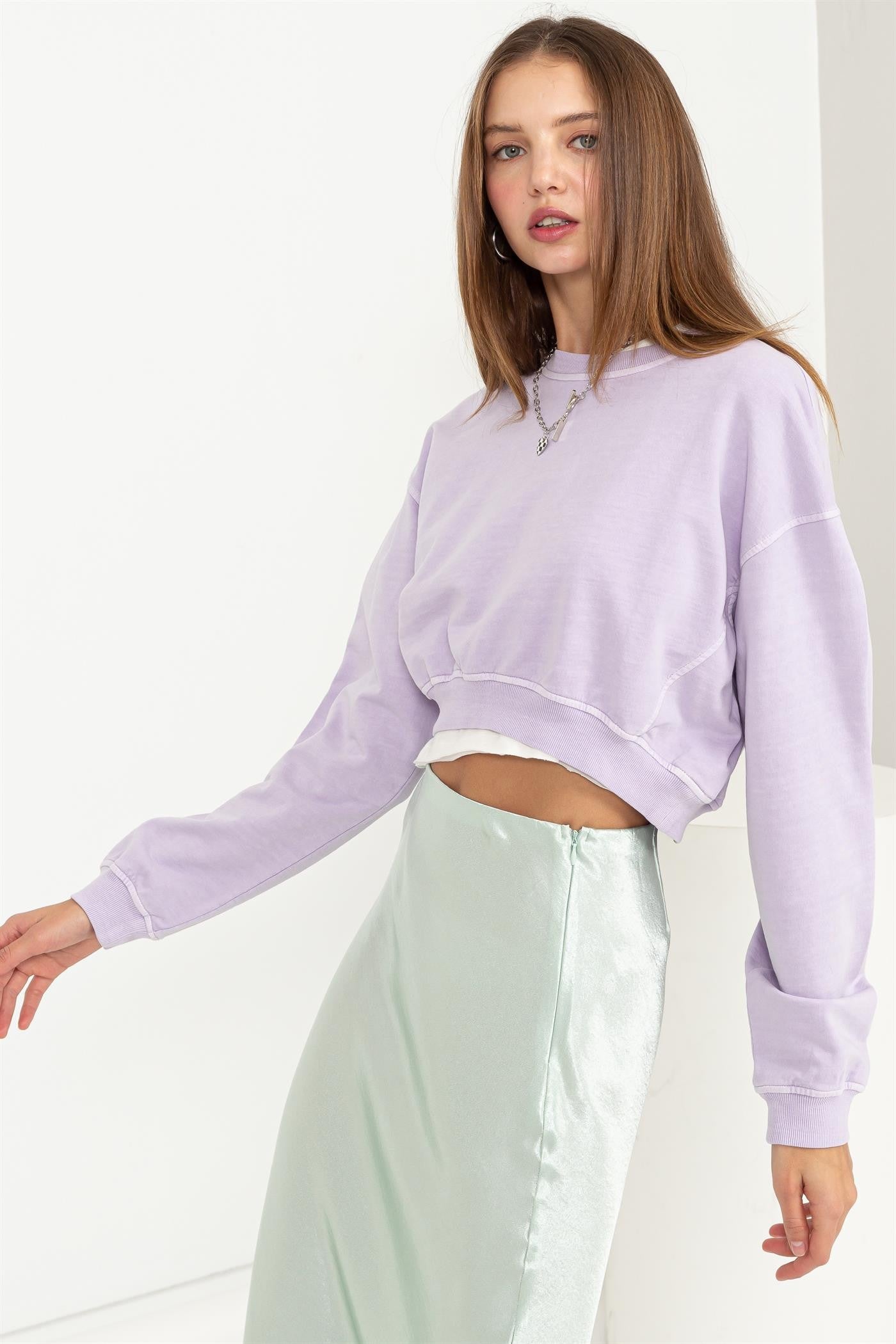 LONG SLEEVE CROP SWEATSHIRT